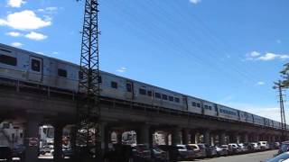 preview picture of video 'Long Island Rail Road train at Rockville Centre'