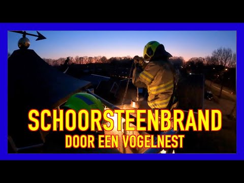 Schoorsteenbrand door een vogelnest ! - VOLUNTEERS - DUTCHFIREFIGHTERS -