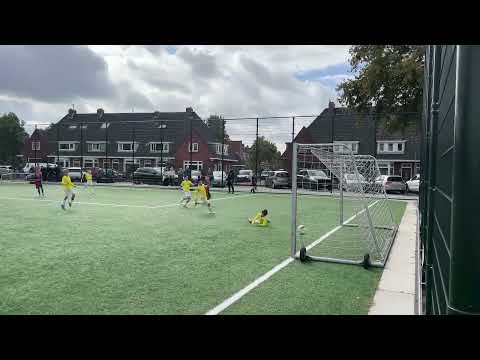 Geel Wit ‘20 sv. - vv Zwanenburg | keihard werken | doelpunten maken - 2