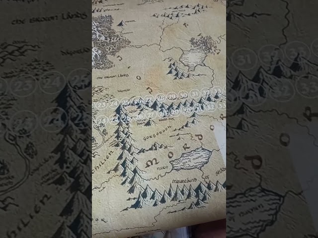 Vídeo relacionado con MTG - Tapete de juego, con bolsa de almacenamiento impermeable, color negro, tamaño 60 x 35 cm, con zona MTG, bordes cosidos, tapete de juego de cartas intercambiables, tapete de juego TCG (sin zona
