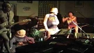 MACHINE GUN FELLATIO - Not afraid of romance-reprise (live)