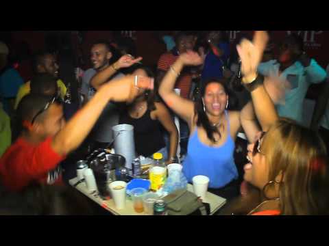 LOS MORENOS FEOS VIP BAR DOMINGOS DE MATINEE Instagram