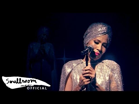 GENE KASIDIT - อ้อมกอดนั้น (The Embrace) | BLONDE2BEWILD 160814