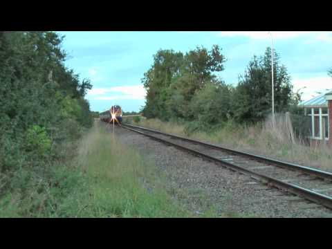 175103, Mum, on 1V63, 16:35, Holyhead - Cardiff Central