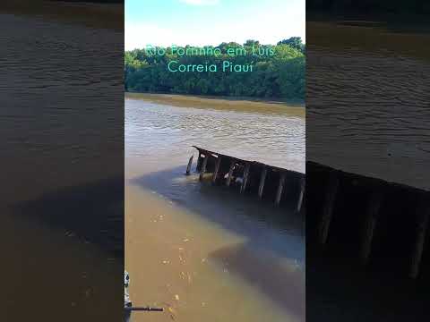 Rio Portinho em Luís Correia Piauí navio naufragado