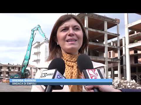 17APR DEMOLIZIONE ECO MOSTRO DI PONTE A ELSA EMPOLI