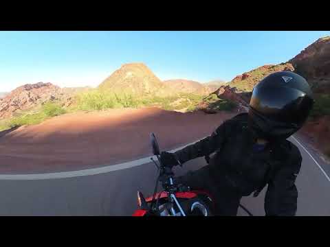 A Salta y Jujuy desde el Sur Pcia Bs.As. Honda 300XR. Cruce peligroso del Hornocal a Santa Ana 