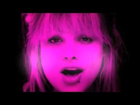 Nadeah - At The Moment