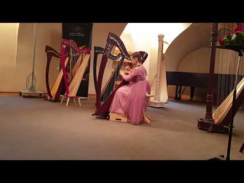 Epices: Kola - Bernard Andrès - harpist Kornélia Harmath 8 y.o. - Competotion in Praha