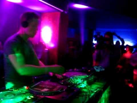 JULIEN CREANCE @ LE SCOOP 26/04/09 part1