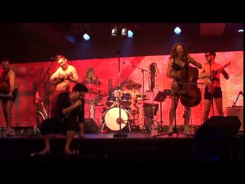 The Skivvies and Max Crumm - Teenage Dream/Never Gonna Give You Up