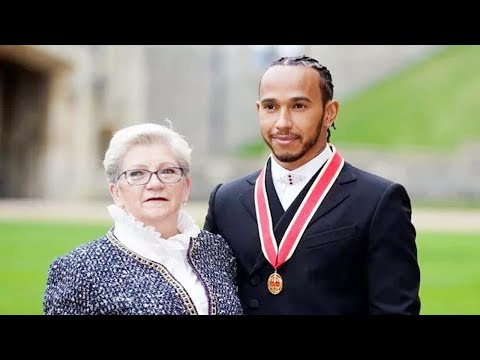 Lewis Hamilton recalls hilarious interaction with Queen after being knighted by Charles