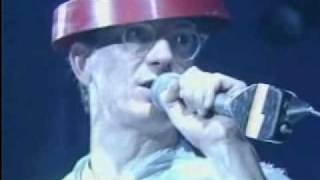 Devo - Gates of steel