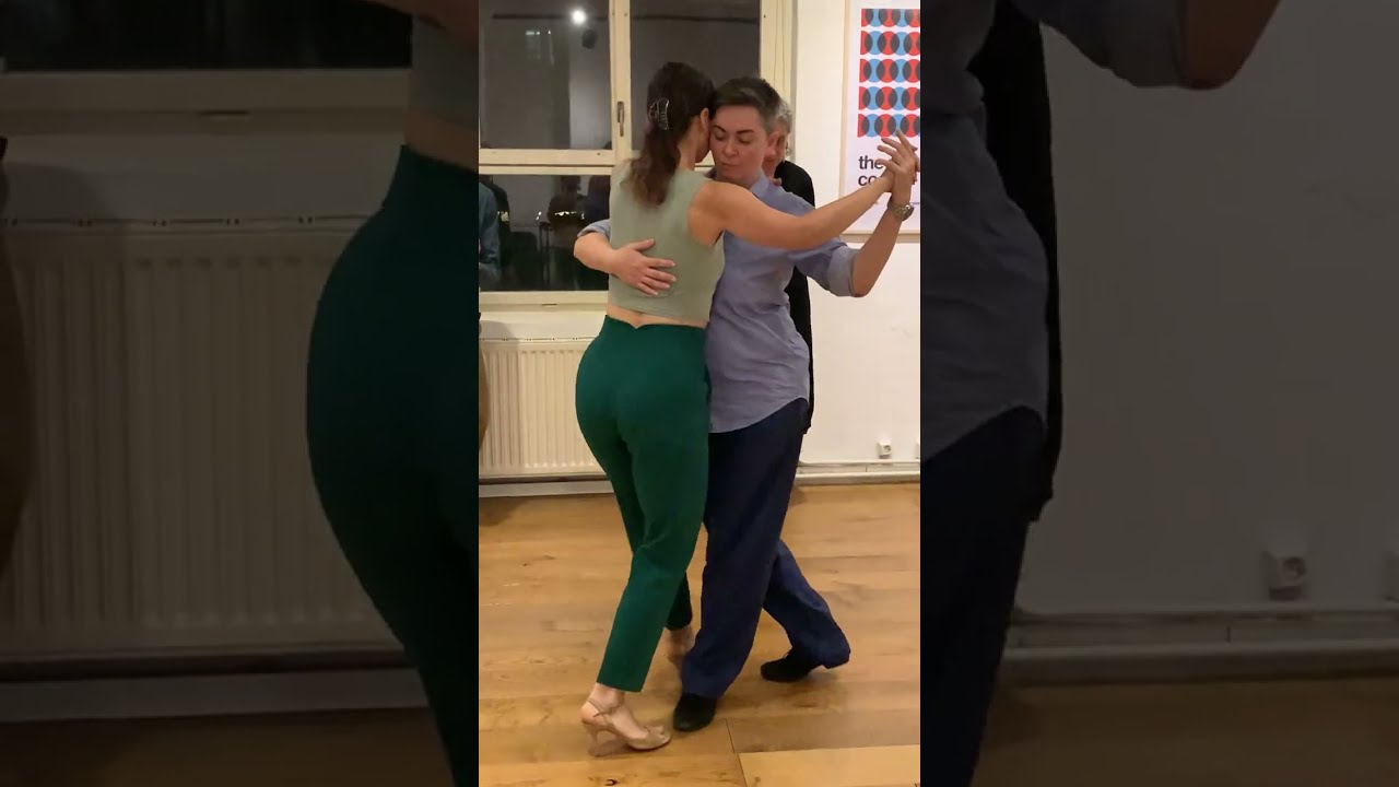 Veronica Toumanova & Asya Moiseeva Workshop Summary "Close embrace sequences for limited spaces"