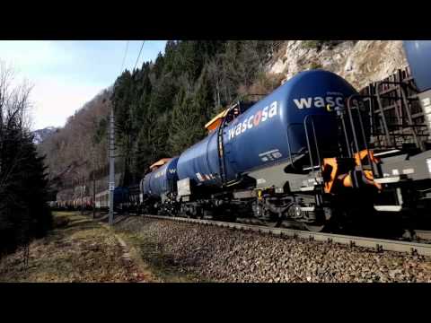 Güterzug zwischen Dalaas und Wald am Arlberg