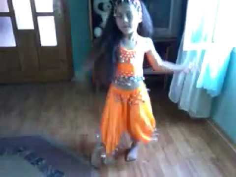 dansatoarea din budacu de jos 2