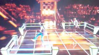 De&#39;borah vs Nelly&#39;s Echo - Message In A Bottle