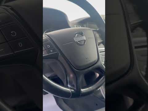 фото volvo v70 iii 0