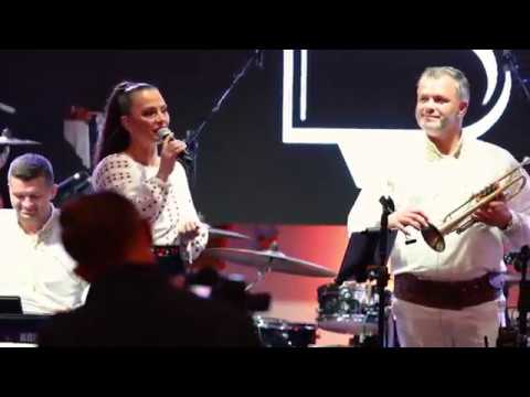 Elena Simionesei & Vers us band feat. Plăieșii