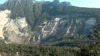 preview picture of video 'Panoramica del Monte Toc  - La frana del Vajont'