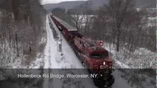 preview picture of video 'CP Rail Holiday Train Deadhead move though Delanson NY  11-26-2013'