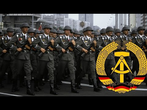 Der offene Aufmarsch (DDR)