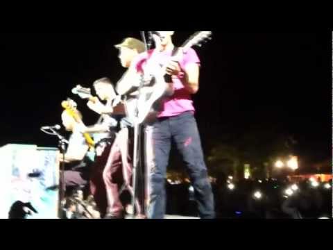 Coldplay live in The Hague -  Full concert multicam