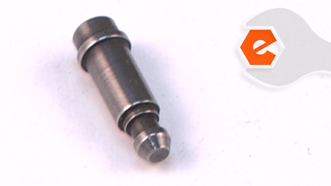 Replacing your Makita Grinder Shoulder Pin 4