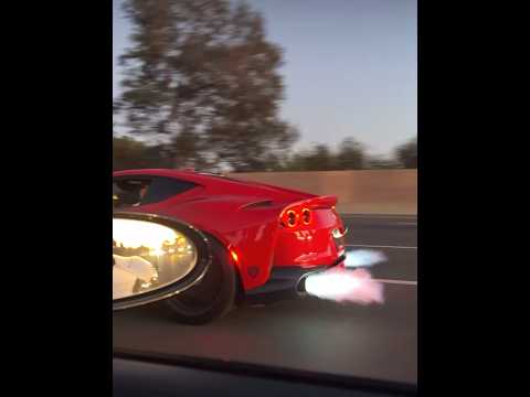 Ferrari 812 superfast v12