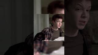 Karen under the table......Shameless US