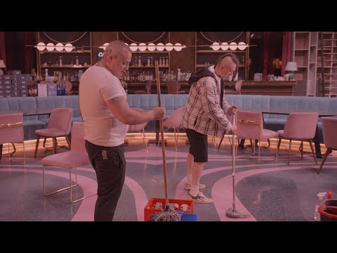 OG Eastbull feat. KILLA FONIC - Radio Sexy | Official Video