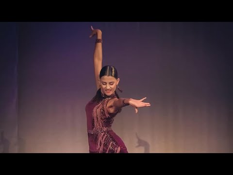 Solo Latin Performance by Zoe | The ProDancers Xmas Show 2022
