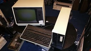 Upcoming Retro Hardware Restoration Teaser!! (World's largest floppy drive?))