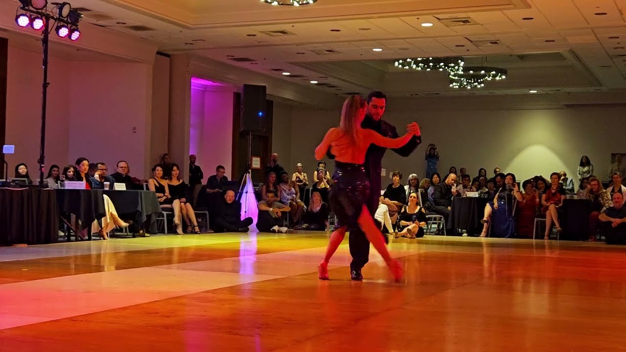 Alex Moncada & Martina Waldman at ATUSA farewell milonga