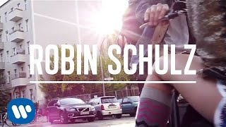 Musik-Video-Miniaturansicht zu Prayer in C (Robin Schulz Remix) Songtext von Lilly Wood & The Prick