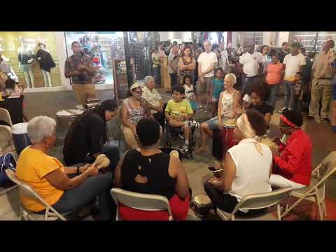 Drum Circle Curaçao - Session in Punda Vibes