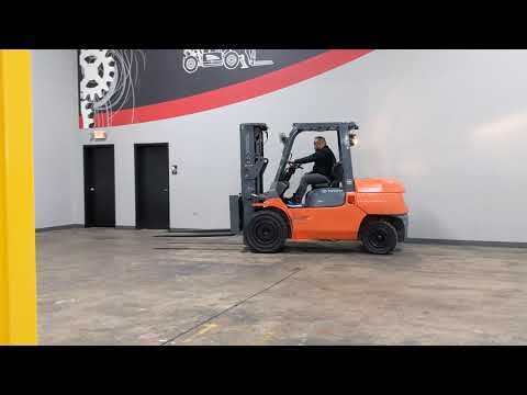 2009 Toyota 7FDU45 10,000lb Pneumatic Diesel Forklift STK 8560