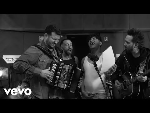 Camila, Eden Muñoz - Corazón en Coma (Letra/Lyrics)