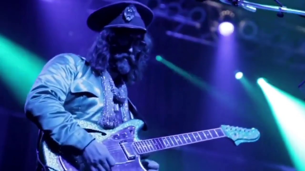 Les Claypool