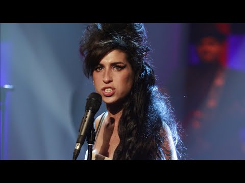 Amy (Clip 'Pick Up the Guitar')