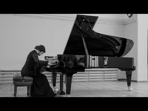 Kreisler-Vaneyev:"Prelude and Allegro in the style of Pugnani"(piano solo version)