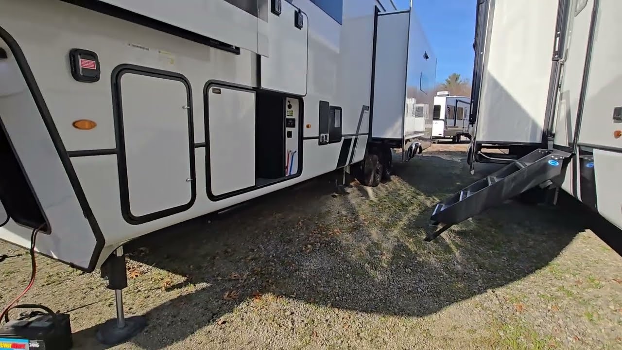 A photo of this 2026 Keystone Rv Montana 3781RL
