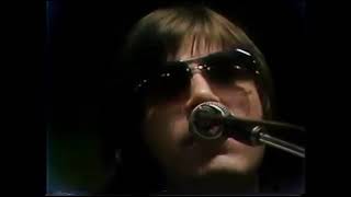 Jose Feliciano 1977 backstage warm up &quot;Chico and The Man&quot;