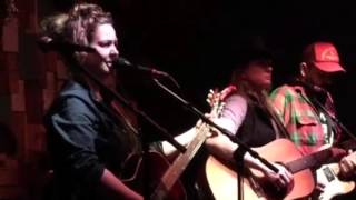 Freakwater - "Gone To Stay"