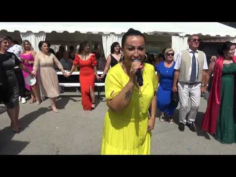 Lejla Leky  Na Svadbi izvorne Pjesme uz Kola  Snimatelj  Ramiz