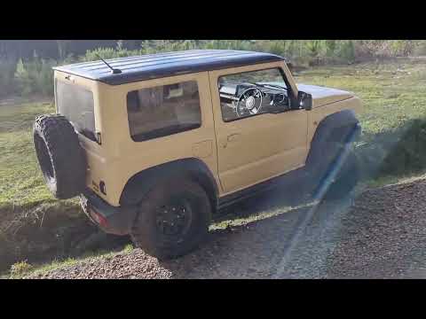 Jimny JB74 Hard Race sway bar disconnect, first impressions are great!