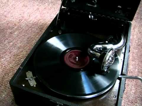 In The Mood - Glenn Miller  78 RPM on HMV 102