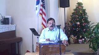 Artesia Community Church - Malik Latif singing Christmas Song