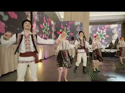 Laura și Victor Lavric-De joc și de veselie