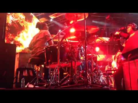 Ujang Exists - Medley (Pelesit Kota, Bujang Senang, Pawana)